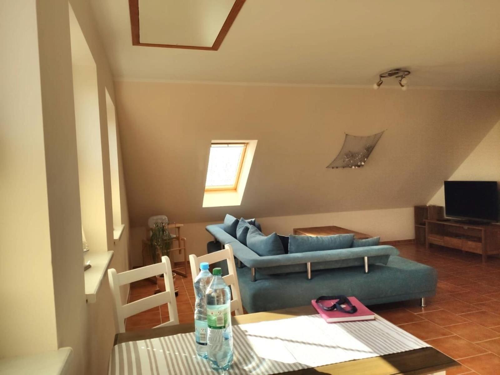 Ferienwohnung Ostseezeit - In Ruhiger Lage Нинхаген Экстерьер фото